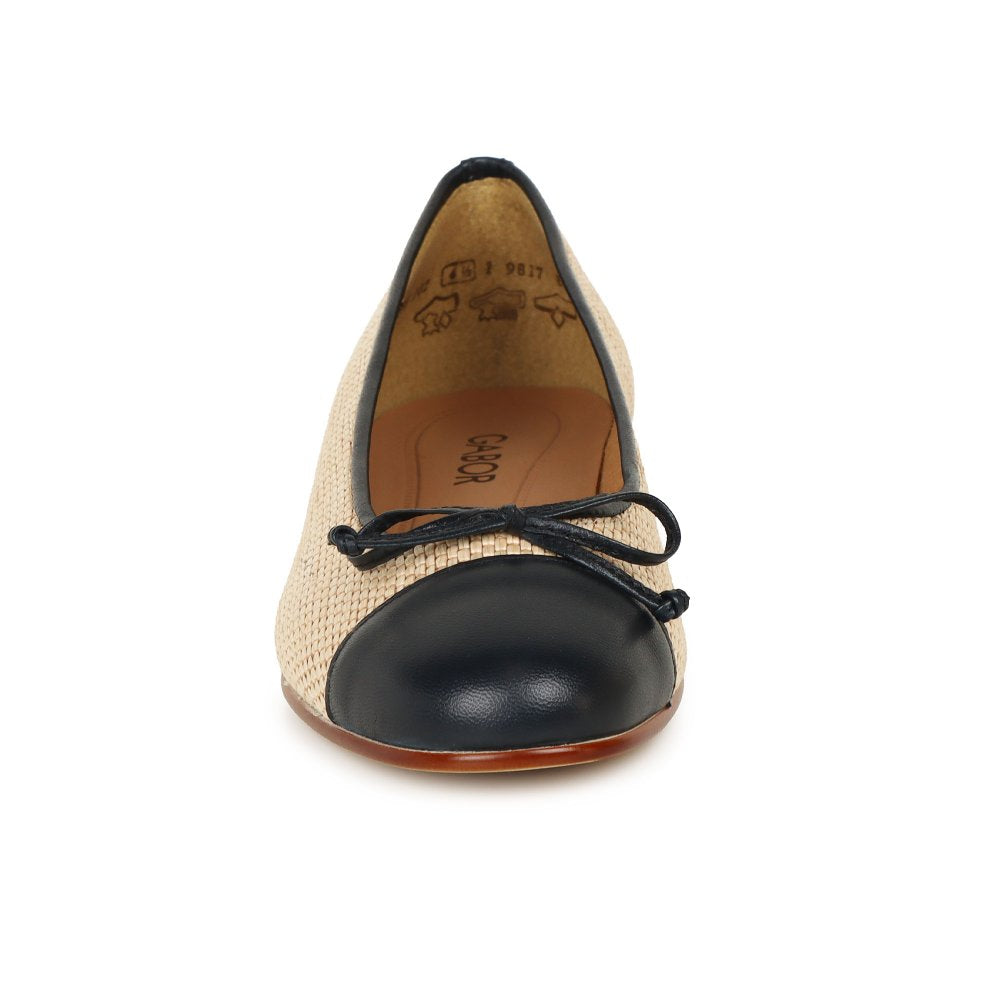 Gabor 85.102- Ladies Dulford Ballet Pumps