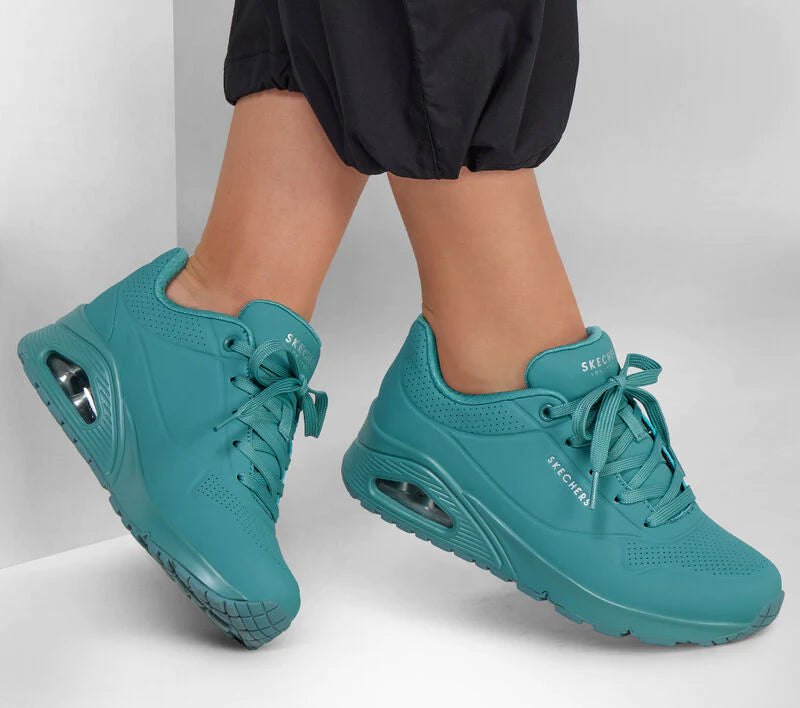 SKECHERS Uno 73690/W - Stand on Air