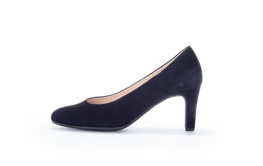 Gabor Edina 21.410 Ladies Court Shoes suede, leather, premium, luxurious Colours Ltd, Colours, Colours Farnham, Colours Shoes