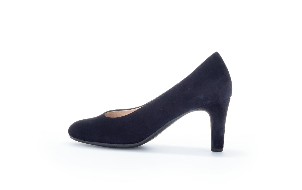 Gabor Edina 21.410 Ladies Court Shoes suede, leather, premium, luxurious Colours Ltd, Colours, Colours Farnham, Colours Shoes