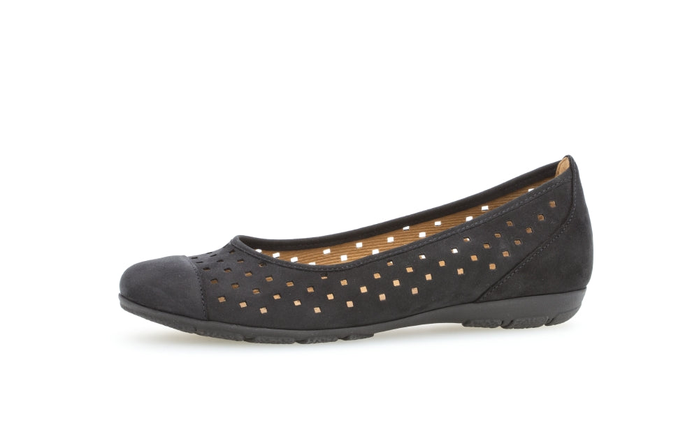 Gabor Ruffle 24.169 Ladies Ballet Pumps leather, metallic Colours Ltd, Colours, Colours Farnham, Colours Shoes