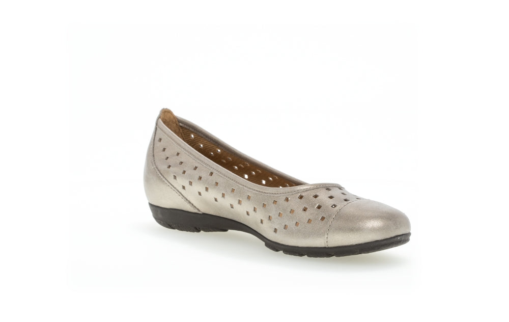 Gabor Ruffle 24.169 Ladies Ballet Pumps leather, metallic Colours Ltd, Colours, Colours Farnham, Colours Shoes