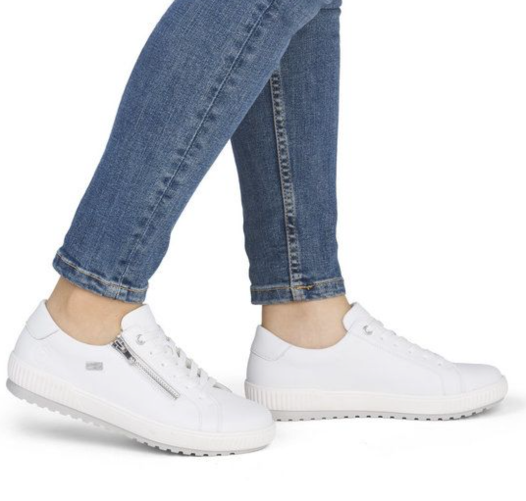 Remonte Women's Leather Lace-Up Shoe | D0700