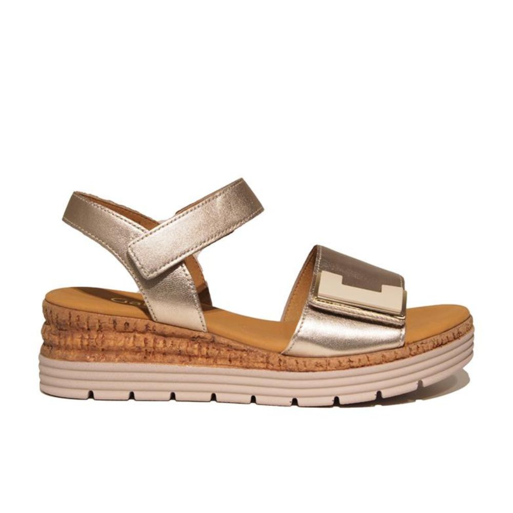 Gabor Shout Leather Sandals | Metallic Gold | 82.700.82