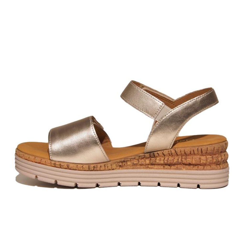 Gabor Shout Leather Sandals | Metallic Gold | 82.700.82